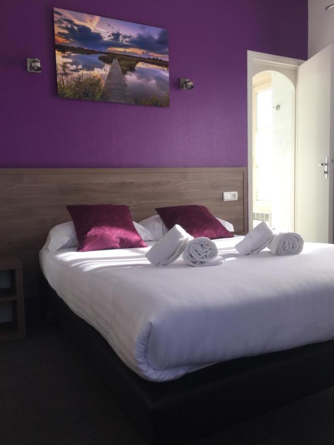 Logis Hostellerie Du Cheval Blanc Sainte-Maure-de-Touraine Eksteriør bilde