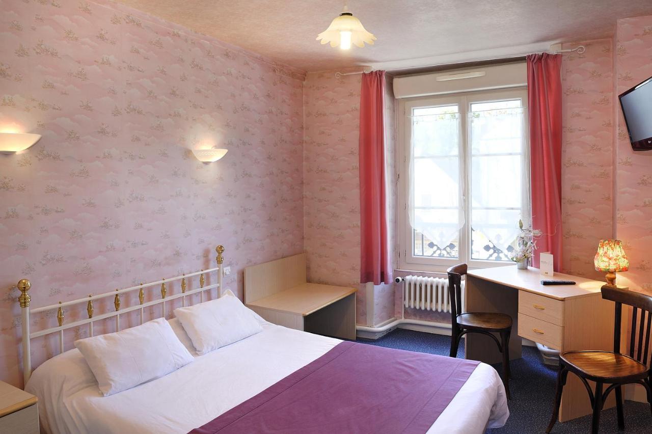 Logis Hostellerie Du Cheval Blanc Sainte-Maure-de-Touraine Eksteriør bilde