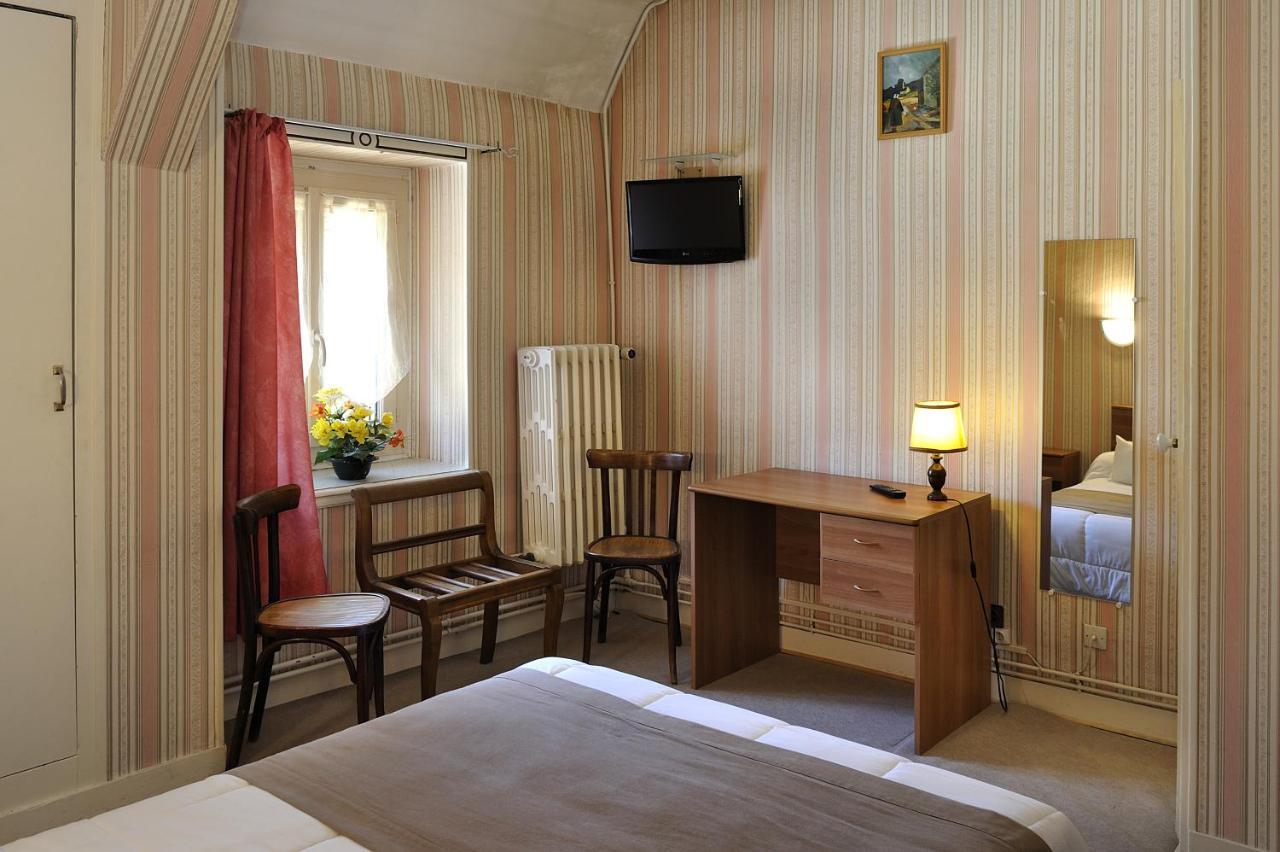 Logis Hostellerie Du Cheval Blanc Sainte-Maure-de-Touraine Eksteriør bilde