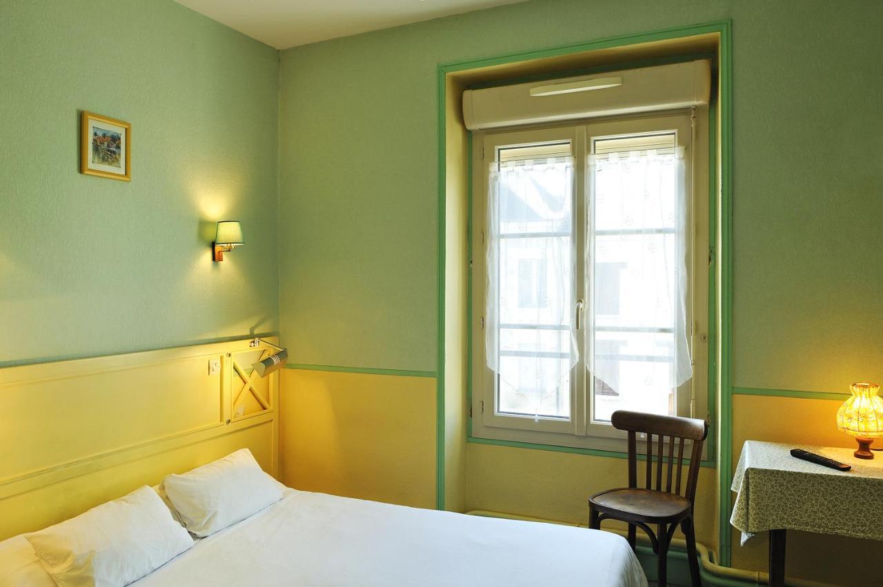 Logis Hostellerie Du Cheval Blanc Sainte-Maure-de-Touraine Eksteriør bilde